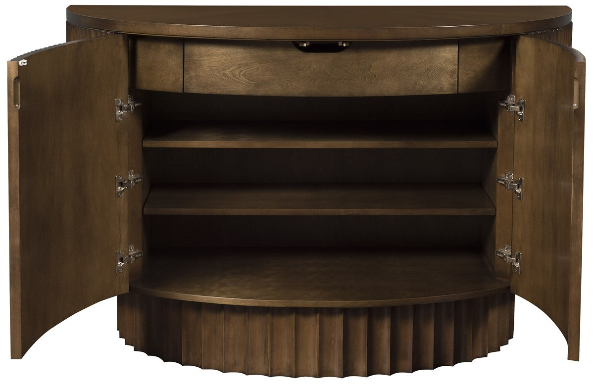7011H
Bria Hall Chest