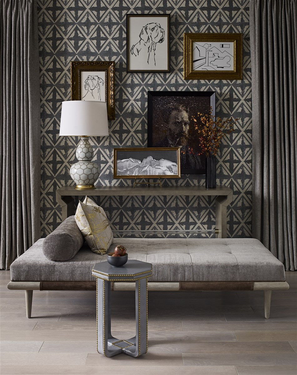 9456S
Bishop Console