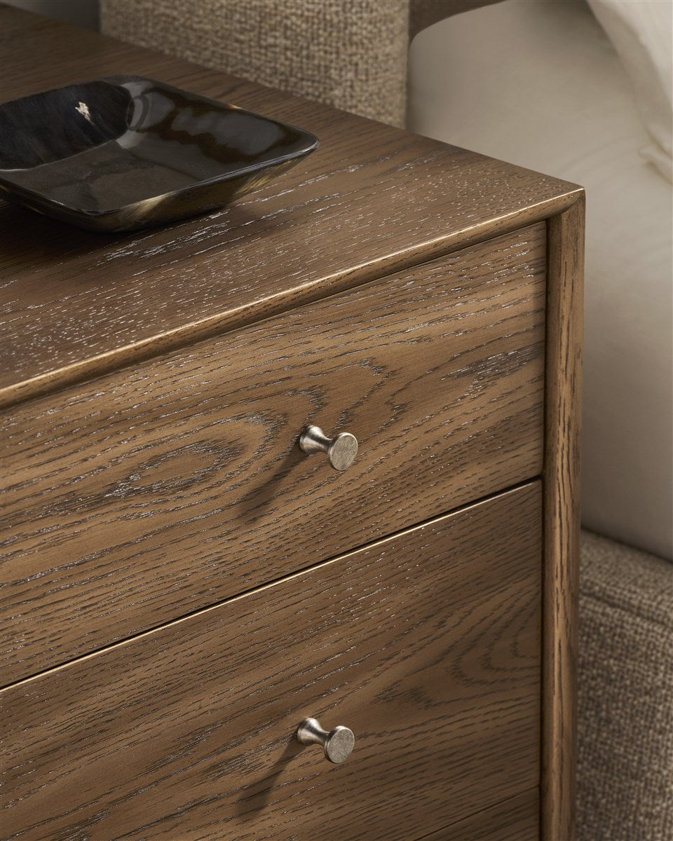 7035N2
Essence Nightstand