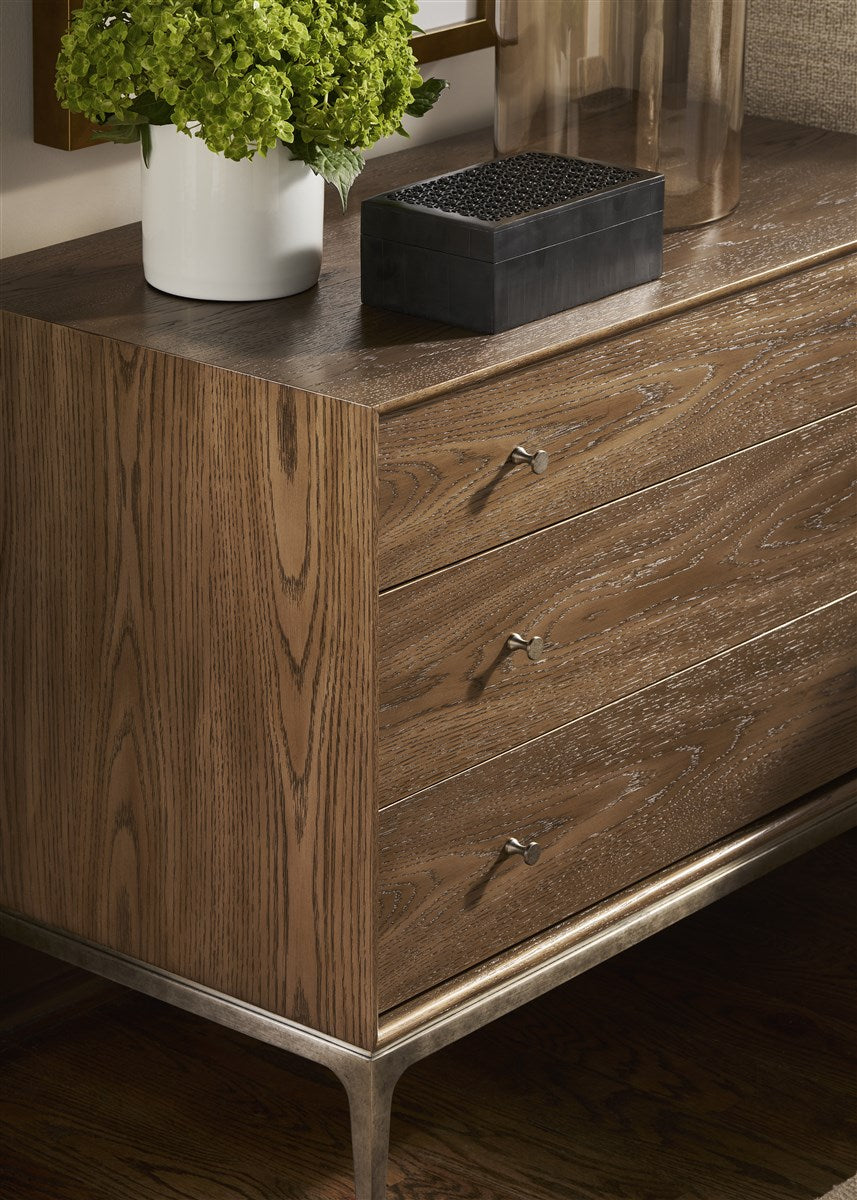 7035N2
Essence Nightstand