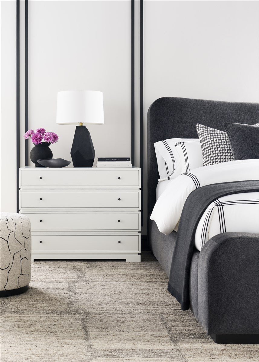 7055N
Emmi Nightstand